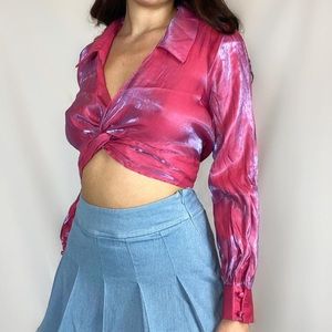 NWOT Milk & Honey Iridescent Pink/Purple Color shifting long sleeve collared top